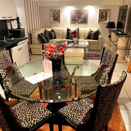 Apartman Tiffany's Ferienapartments Sind Alles, Ausser... Gewoehnlich!!! *