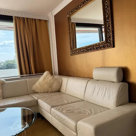 Tiffany's Ferienapartments Sind Alles, Ausser... Gewoehnlich!!! Apartman *