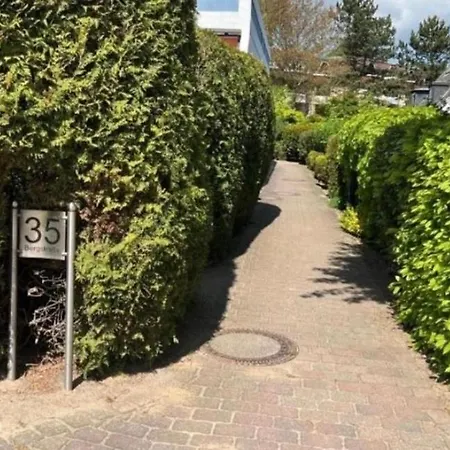 Tiffany's Ferienapartments Sind Alles, Ausser... Gewoehnlich!!! Apartman Timmendorfer Strand