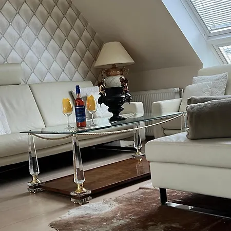 Tiffany's Ferienapartments Sind Alles, Ausser... Gewoehnlich!!! Apartman *
