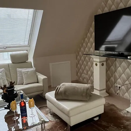 Tiffany's Ferienapartments Sind Alles, Ausser... Gewoehnlich!!! Apartman