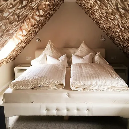 Tiffany's Ferienapartments Sind Alles, Ausser... Gewoehnlich!!! *