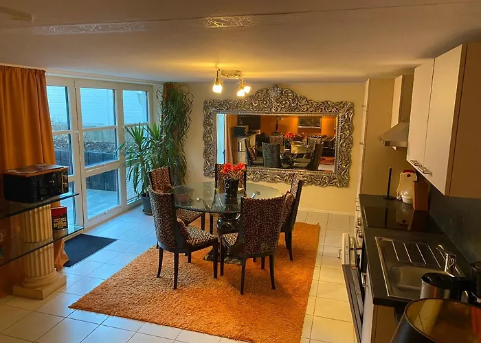 Apartment Tiffany's Ferienapartments Sind Alles, Ausser... Gewoehnlich!!! Timmendorfer Strand